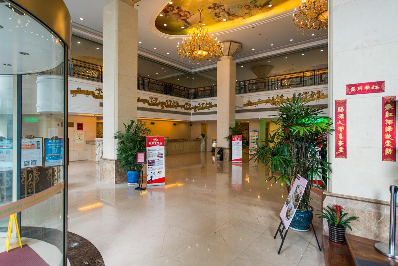 Vienna International Hotel Shanghai Train Station Eksteriør billede